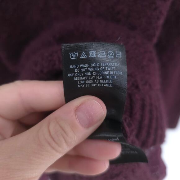 Knitted & Knotted Anthro Coquette V Neck Cranberry Tunic Split Hem Lace Trim M - Picture 9 of 14